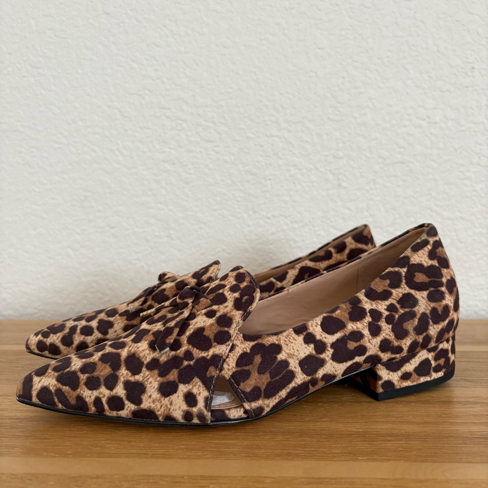 Cole Haan‎ Grand 360 Viola Ponted Toe Loafers Skimmers Cheetah Animal Print Sz 5